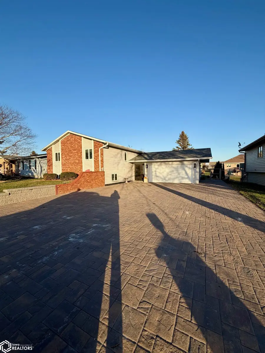 1513 2nd Street Sw, Clarion, IA 50525 - Image #2