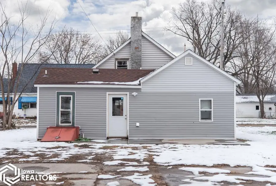 509 S Sheridan Avenue, Ottumwa, IA 52501 - Image #2