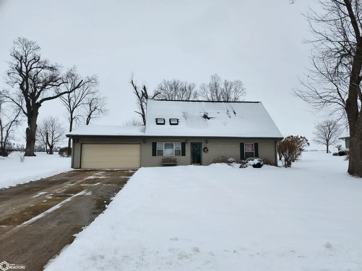 1010 Oakland Drive, Tama, IA 52339 - Image #1