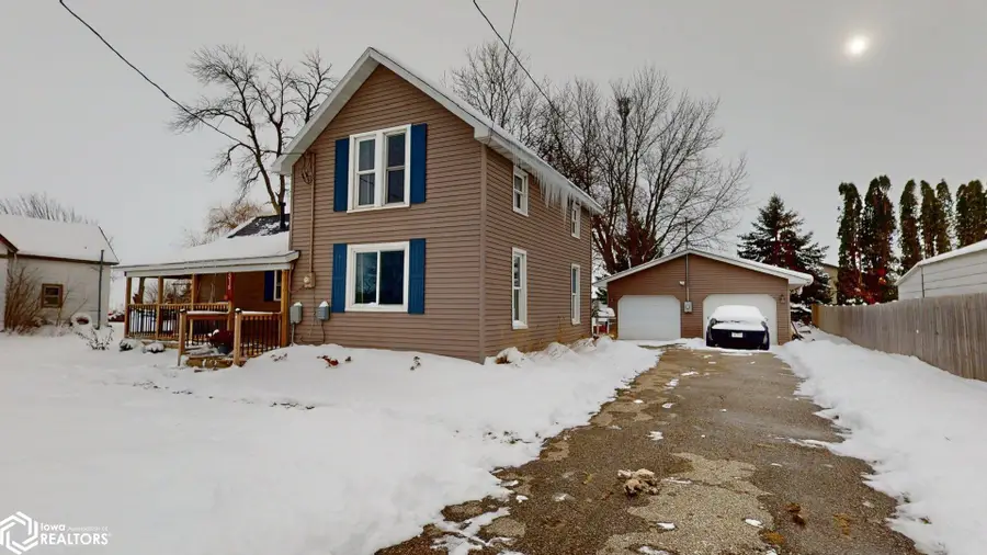 516 Washington St. E, Rockwell, IA 50469 - Image #2