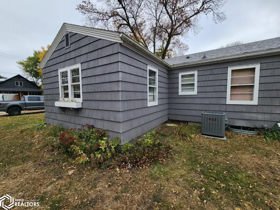 406 5th Street, Burt, IA 50522 - Image #3