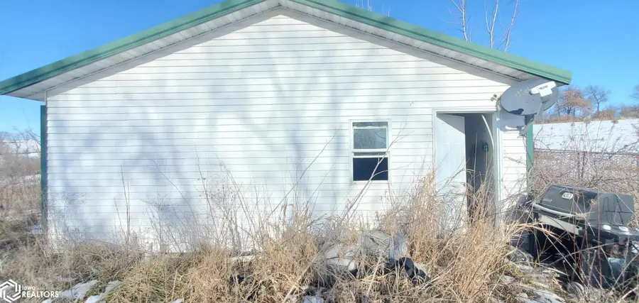 1320 Clayton Avenue, Wayland, IA 52654 - Image #2