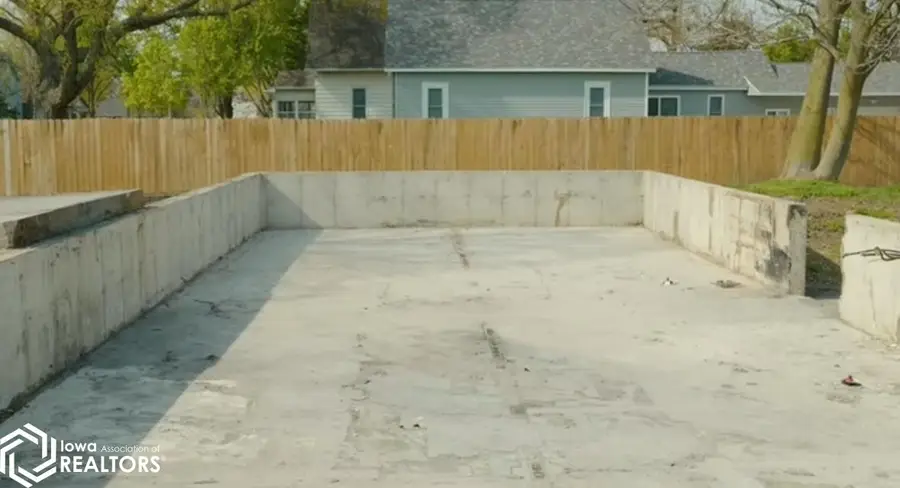 542 S Central Avenue, Burlington, IA 52601 - Image #3