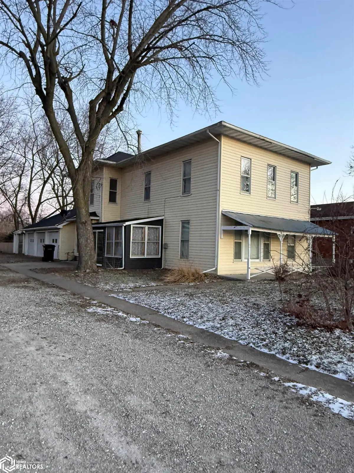 308 N Cherry Street, Mount Pleasant, IA 52641 - Image #1