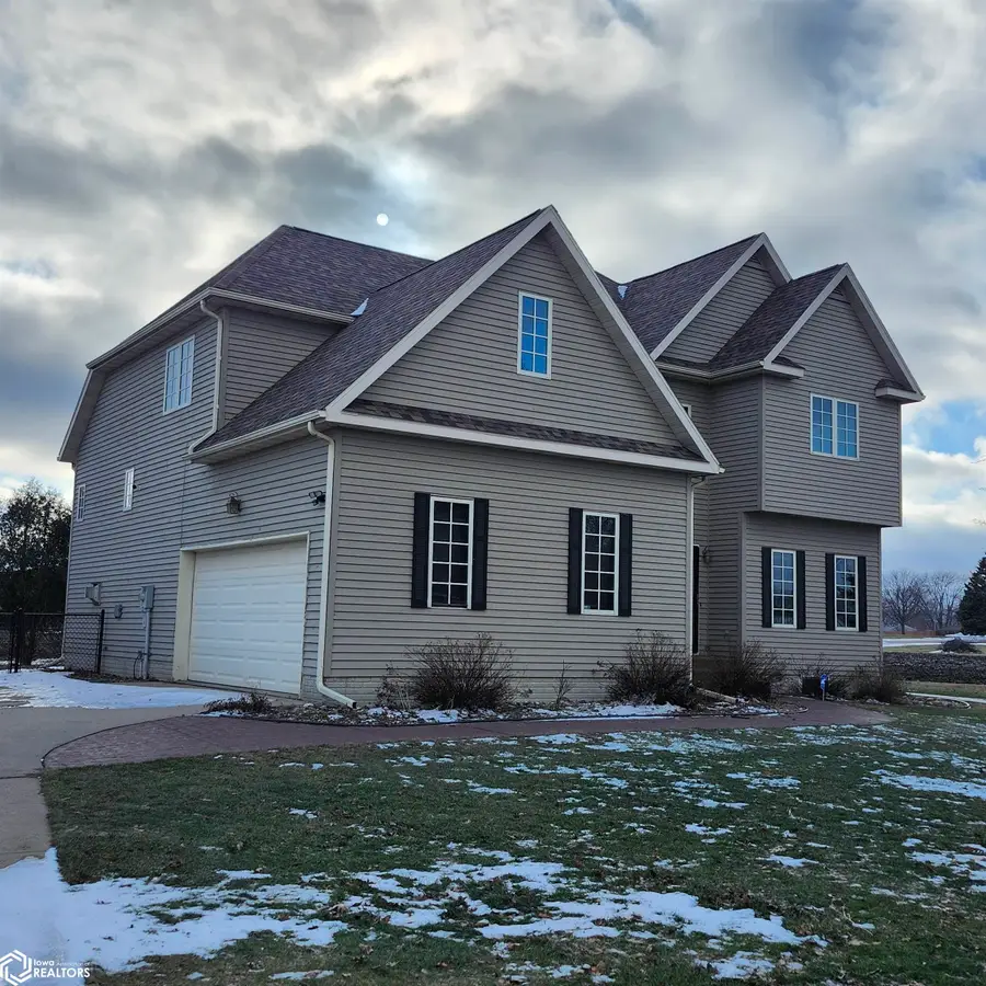 1605 Rolling Hills Drive, Fort Dodge, IA 50501 - Image #3