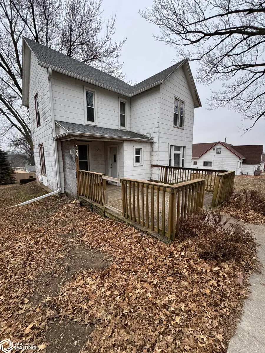 307 Edwards Street, Emerson, IA 51533 - Image #2