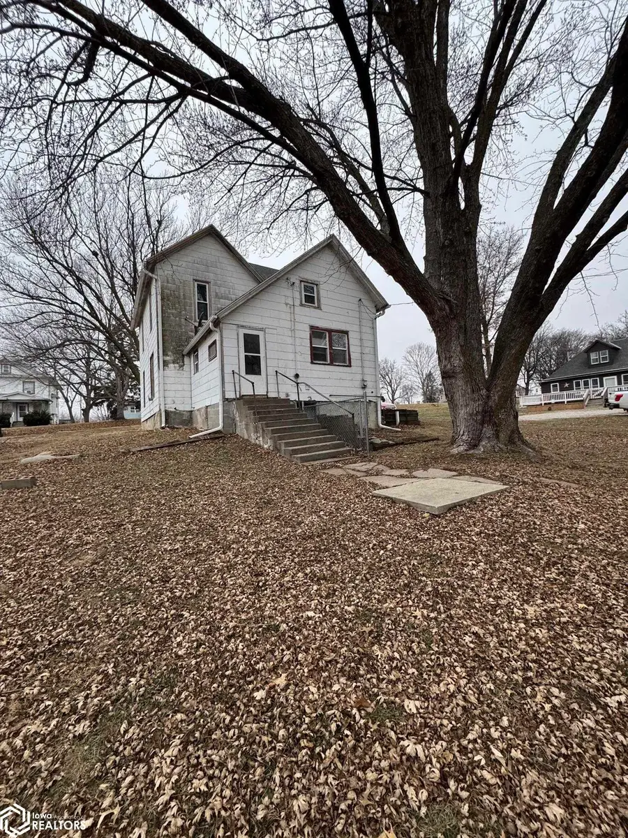 307 Edwards Street, Emerson, IA 51533 - Image #3