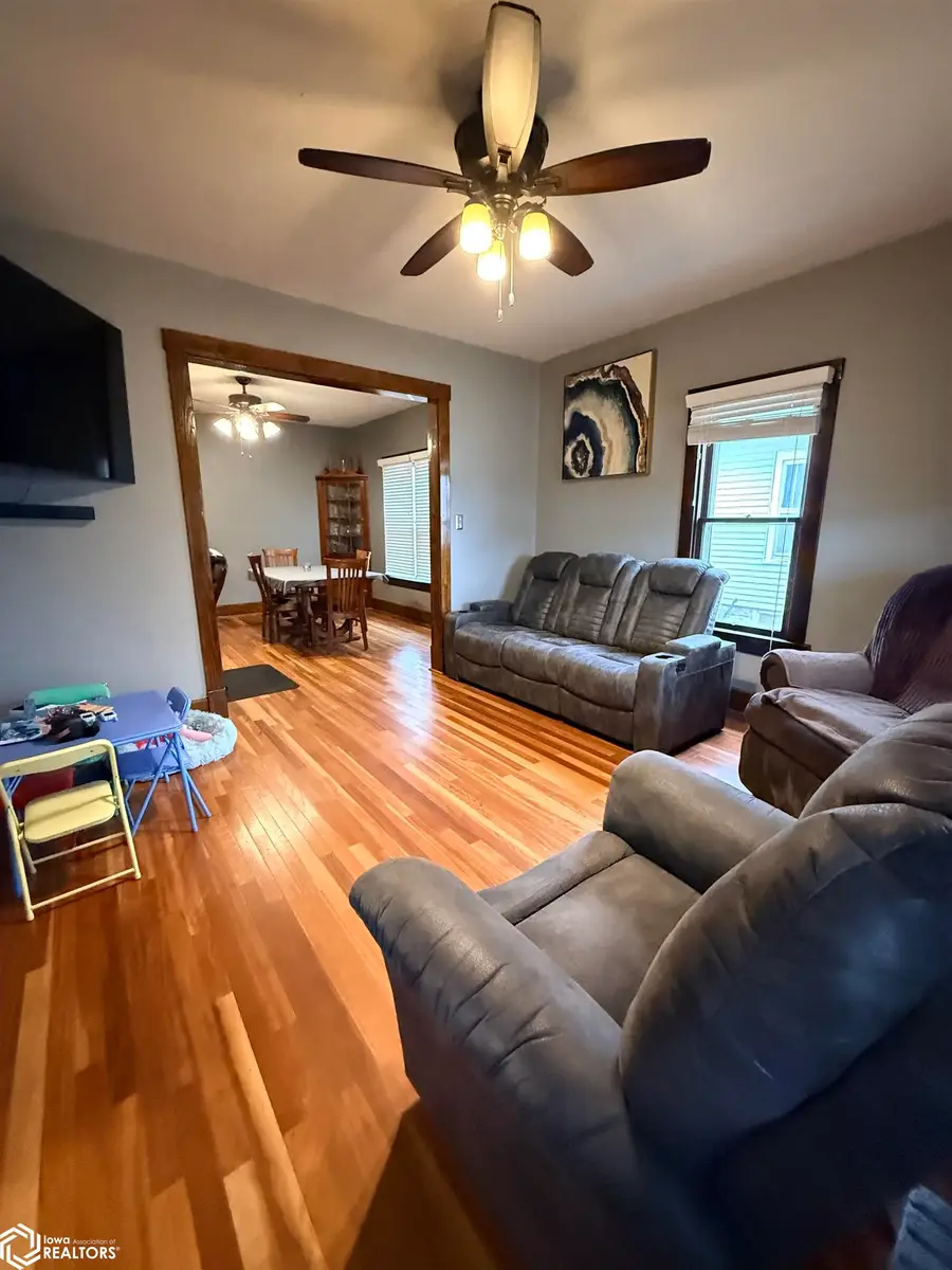 1910 Avenue D, Fort Madison, IA 52627 - Image #3