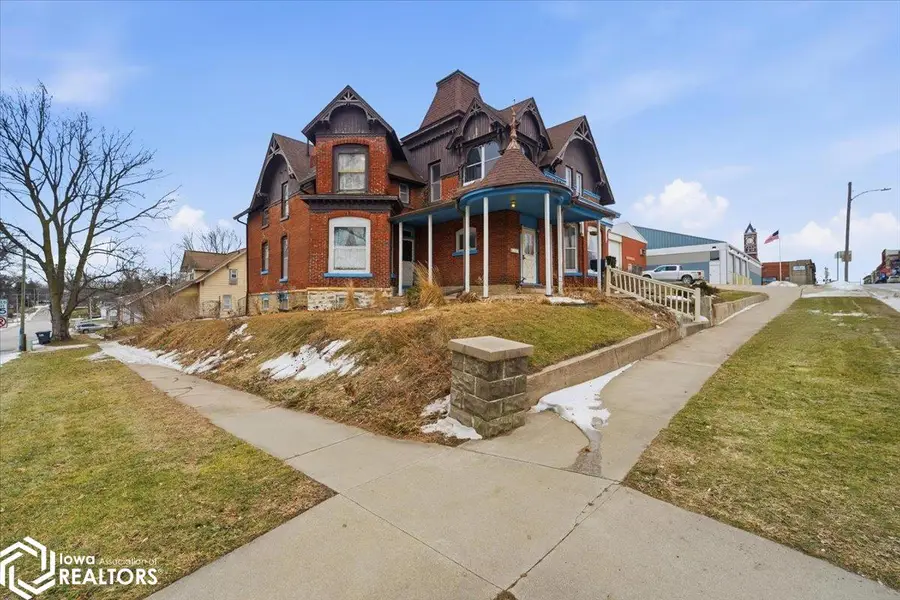 1003 Edgington Avenue, Eldora, IA 50627 - Image #2