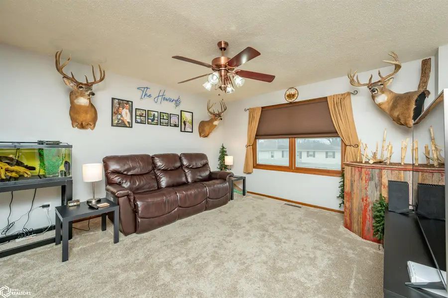 1225 Roland Avenue, Chariton, IA 50049 - #3