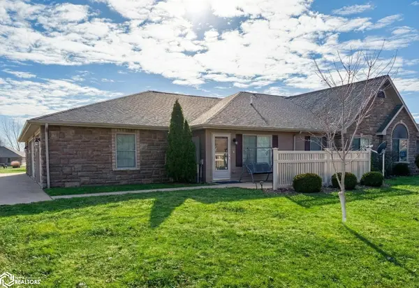 4922 Grand View Lane, Fort Madison, IA 52627