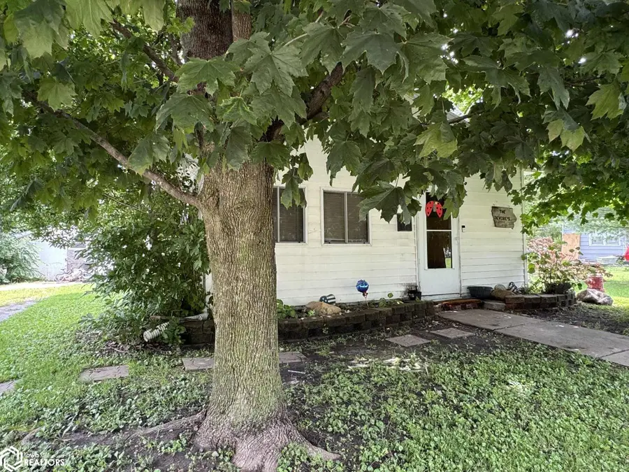 715 N 11th Street, Centerville, IA 52544 - Image #3