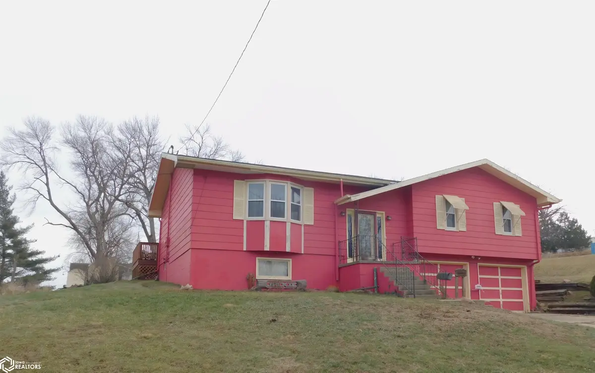 25 Walnut Avenue, Charter Oak, IA 51439 - Image #1