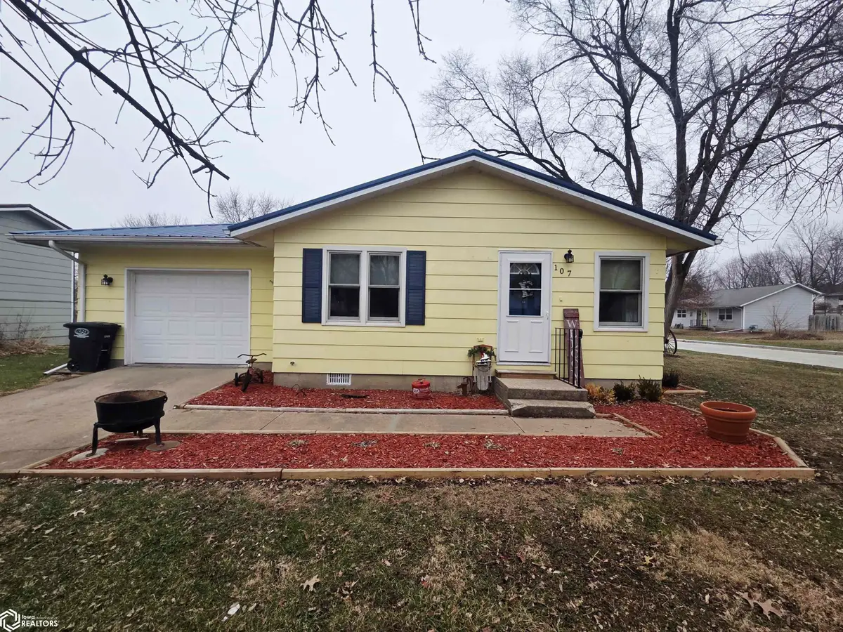 107 E South Street, Mount Pleasant, IA 52641 - Image #1