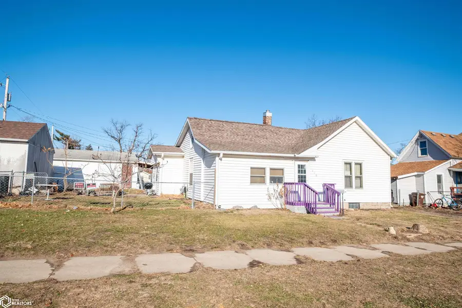 110 Marion Street, Marshalltown, IA 50158 - Image #2