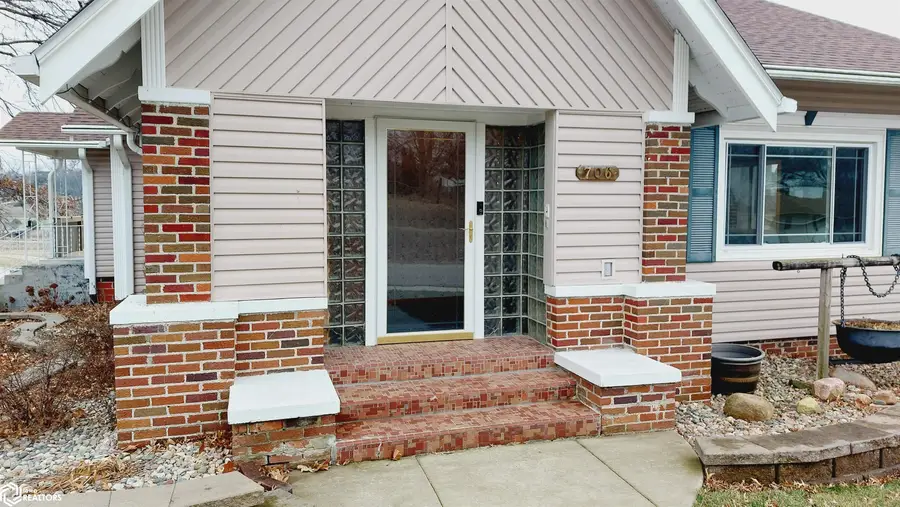706 Frankfort Street, Stanton, IA 51573 - Image #3