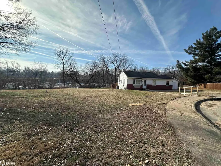 123 Shields Street, Burlington, IA 52601 - Image #3