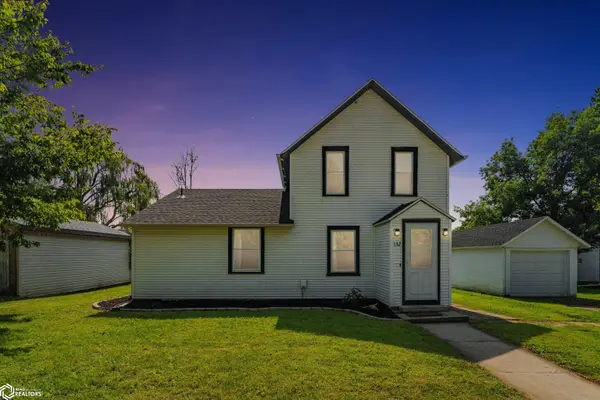 132 Green Street, Center Point, IA 52213