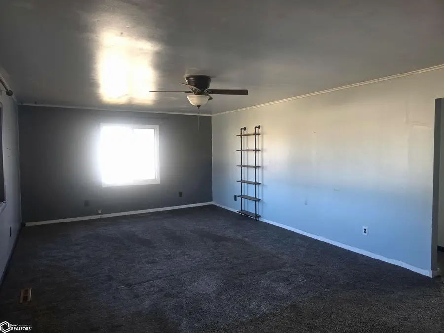 104 E First Street, Hedrick, IA 52563 - Image #3