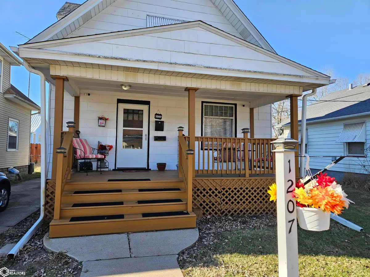 1207 S 7th Street, Burlington, IA 52601 - Image #1