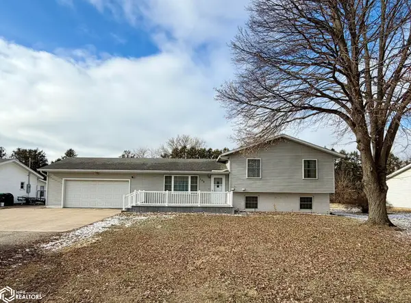 108 Roy El Road, Wapello, IA 52653