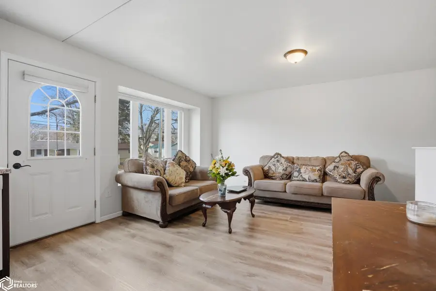 314 West Burlington Avenue, West Burlington, IA 52655 - Image #3