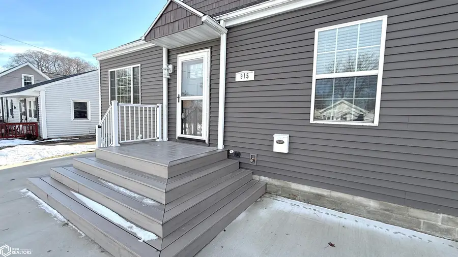 915 9th Street Ne, Mason City, IA 50401 - Image #3