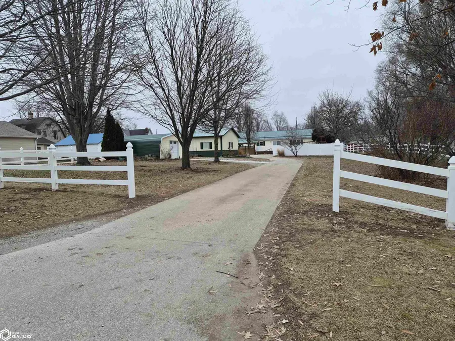 511 5th Avenue W, Oskaloosa, IA 52577 - Image #2