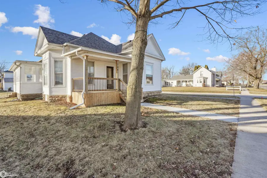 208 N 4th Street, Montezuma, IA 50171 - Image #2