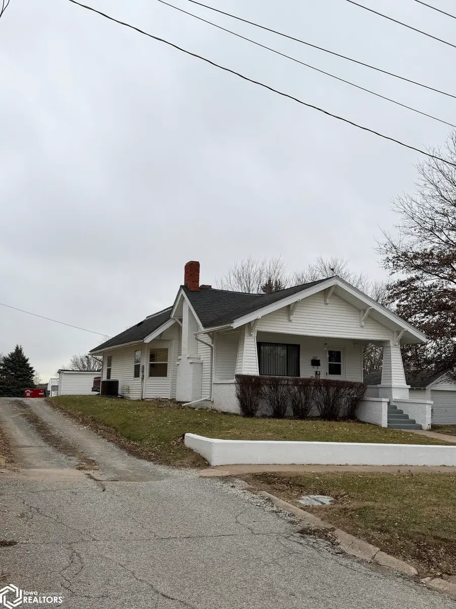 207 S 5th Avenue, Villisca, IA 50864 - Image #2