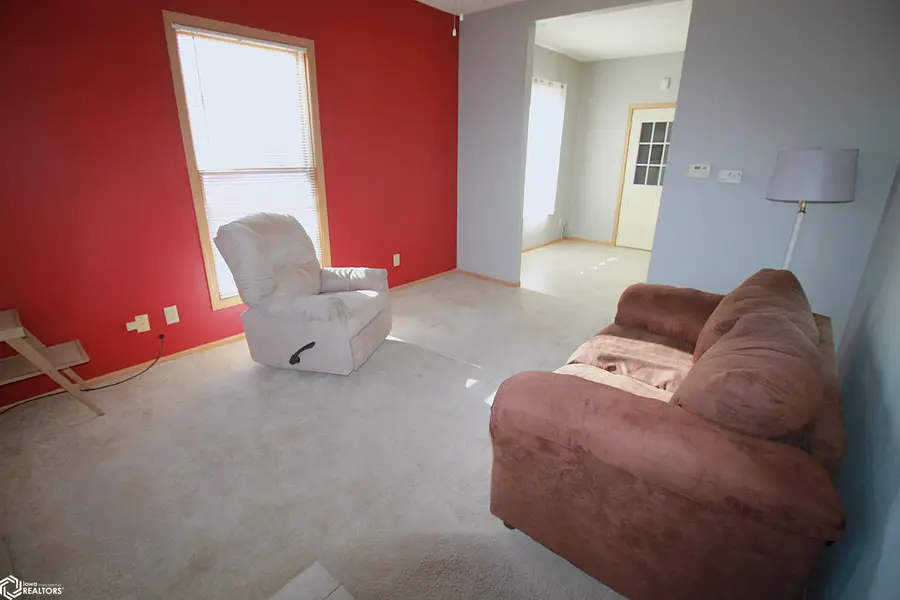 214 N 11th Street, Clarinda, IA 51632 - Image #3
