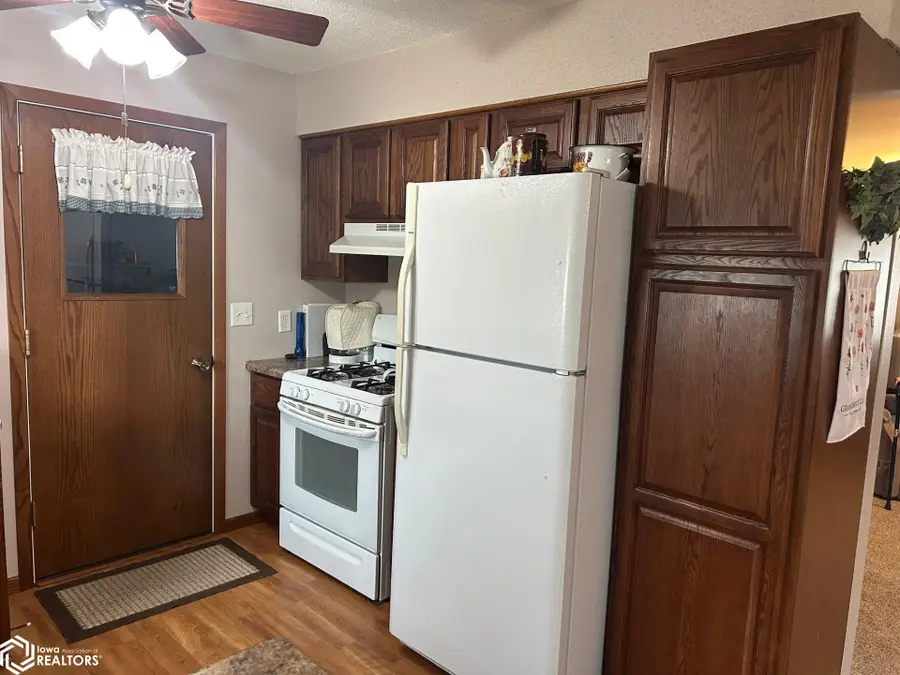 1306 SW 2nd, Eagle Grove, IA 50533-1923 - Image #3