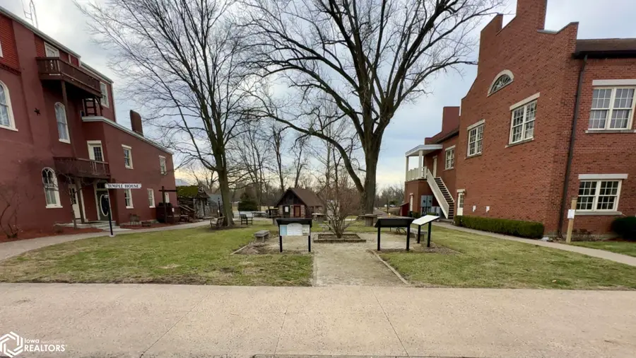 1210 Mulholland Street, Nauvoo, IL 62354 - Image #2