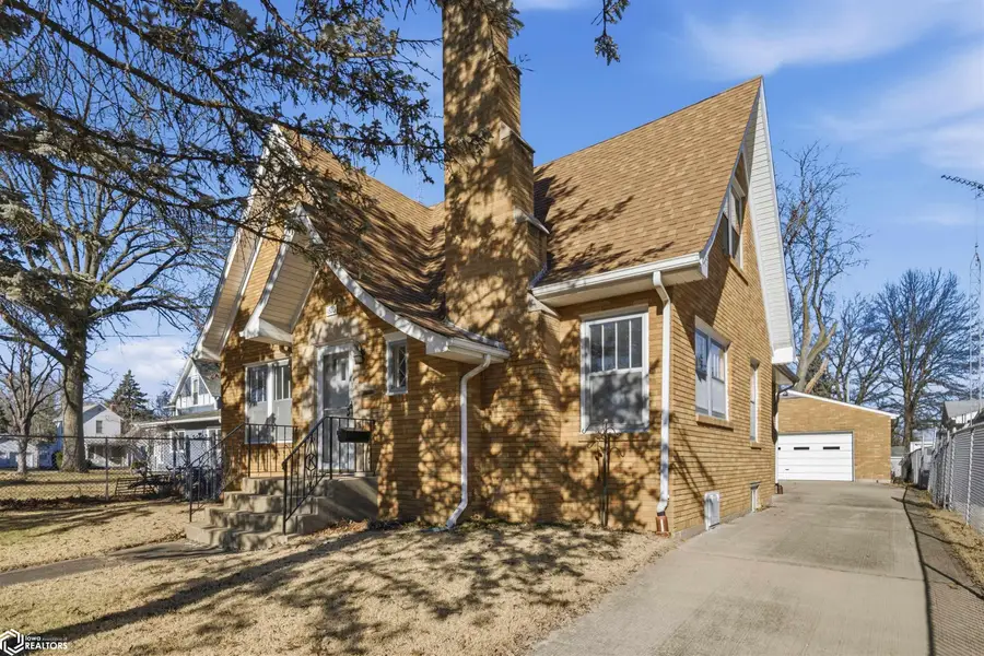 1820 Dill Street, Burlington, IA 52601 - Image #2