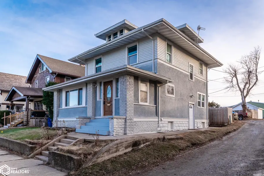 106 W Webster Street, Marshalltown, IA 50158 - Image #3