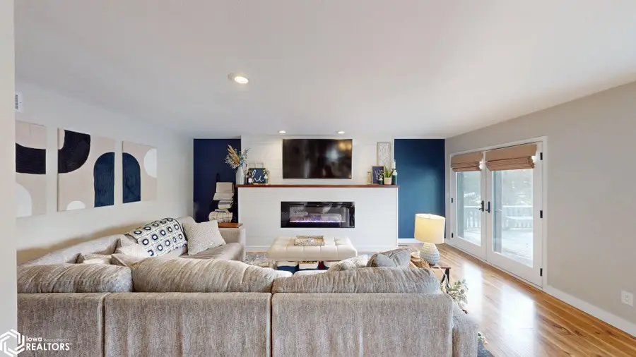 14 Charlestown Sq, Mason City, IA 50401 - Image #3