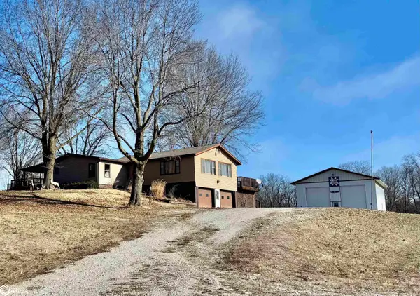 12684 Flint Bottom Road, Burlington, IA 52601