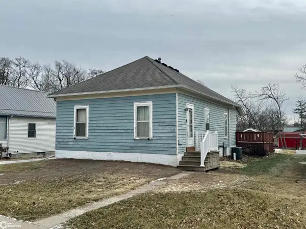 804 N 13th Street, Chariton, IA 50049