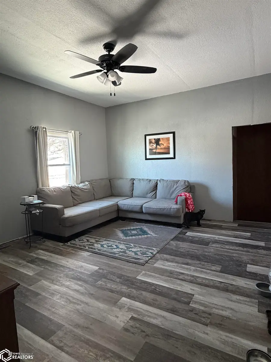 315 N Pine Street, Fremont, IA 52561 - Image #3