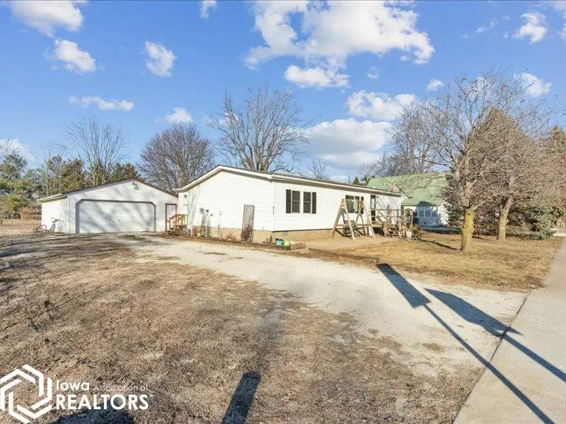 311 N Main Street, Danville, IA 52623 - Image #2