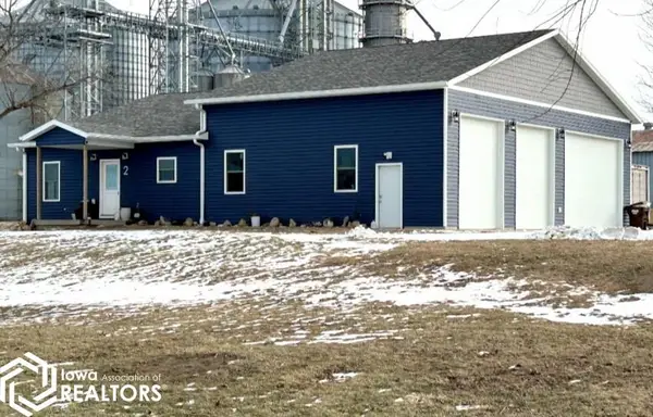 2 2nd Avenue, Haverhill, IA 50120