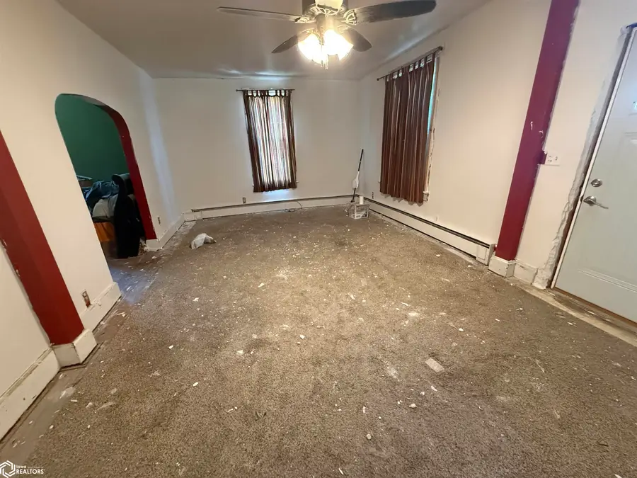 2516 Avenue I, Fort Madison, IA 52627 - #2