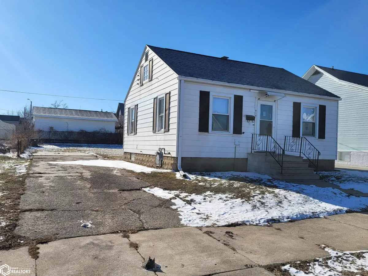 415 Swayze Street, Marshalltown, IA 50158 - Image #1