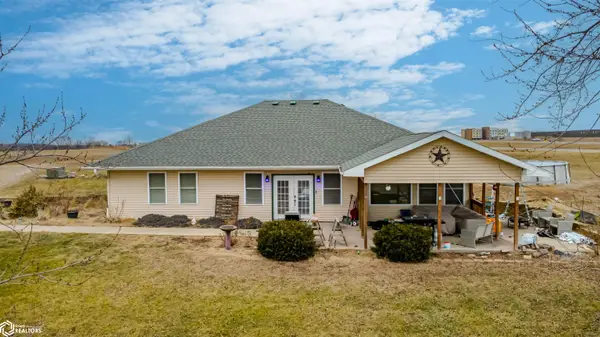 2010 Suffolk Road, Oskaloosa, IA 52577