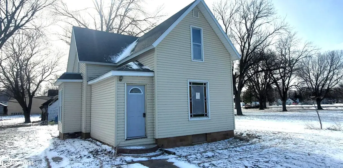 606 Oak Street, Rolfe, IA 50581 - Image #1