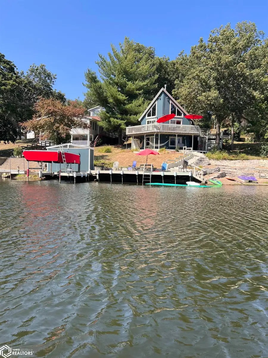 4220-4219 W Lakeshore Drive, Brooklyn, IA 52211 - #2