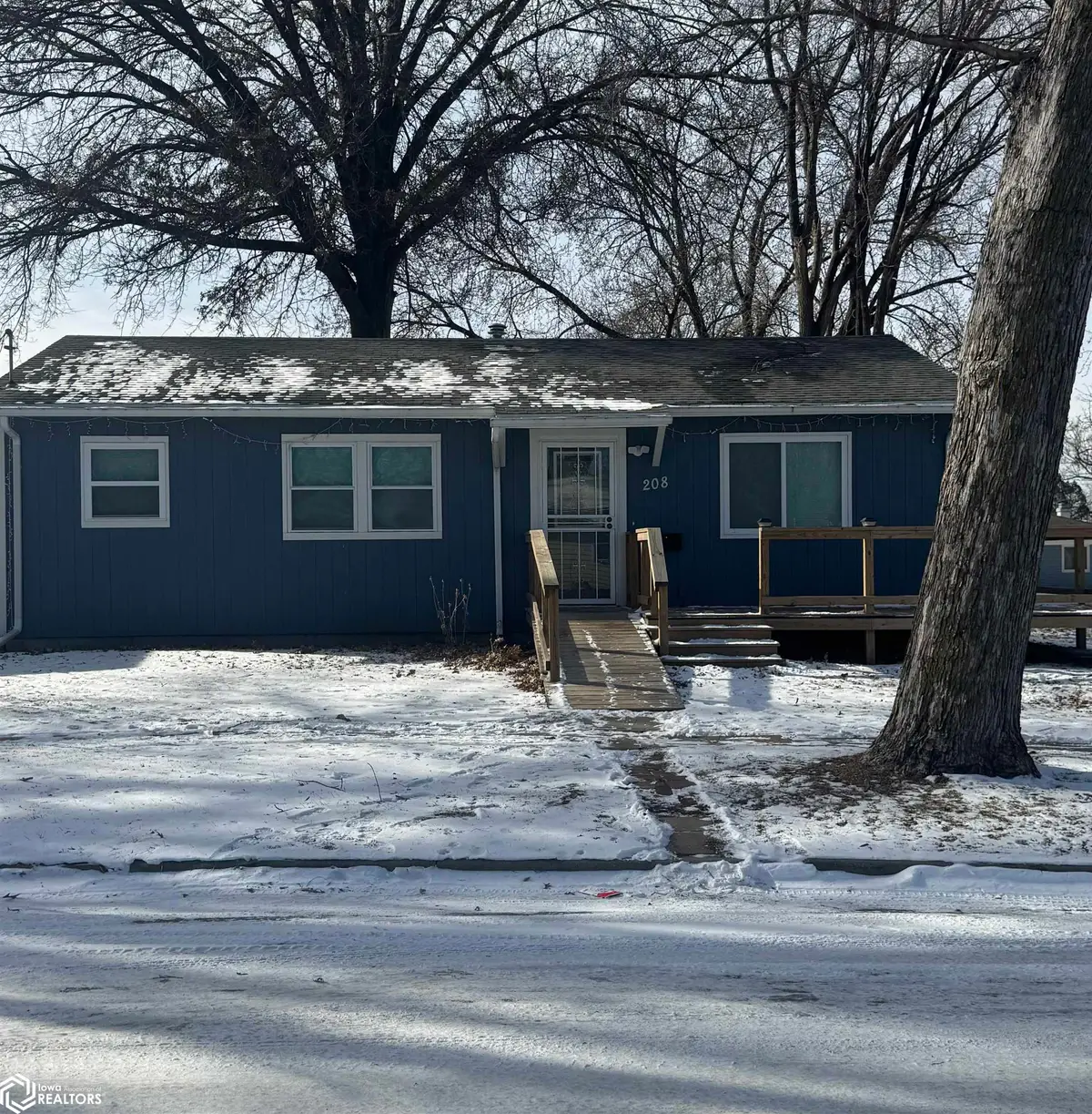 208 N Webster Street, Shenandoah, IA 51601 - Image #1