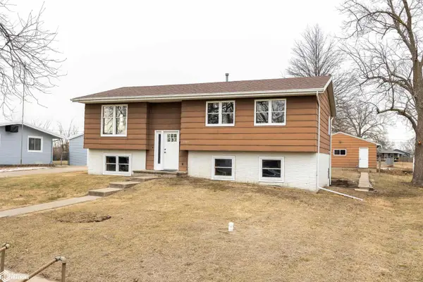 1521 Roland Avenue, Chariton, IA 50049