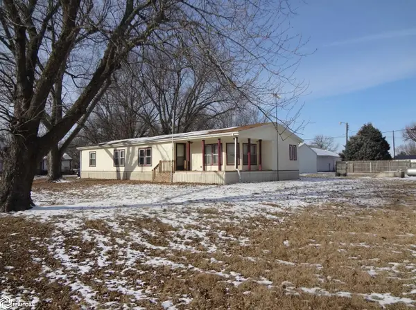 308 Mulberry Street, Braddyville, IA 51631
