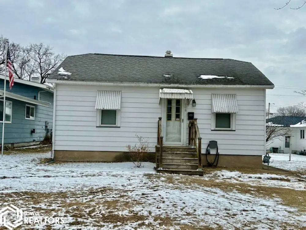 908 Shield Street, Burlington, IA 52601 - Image #1
